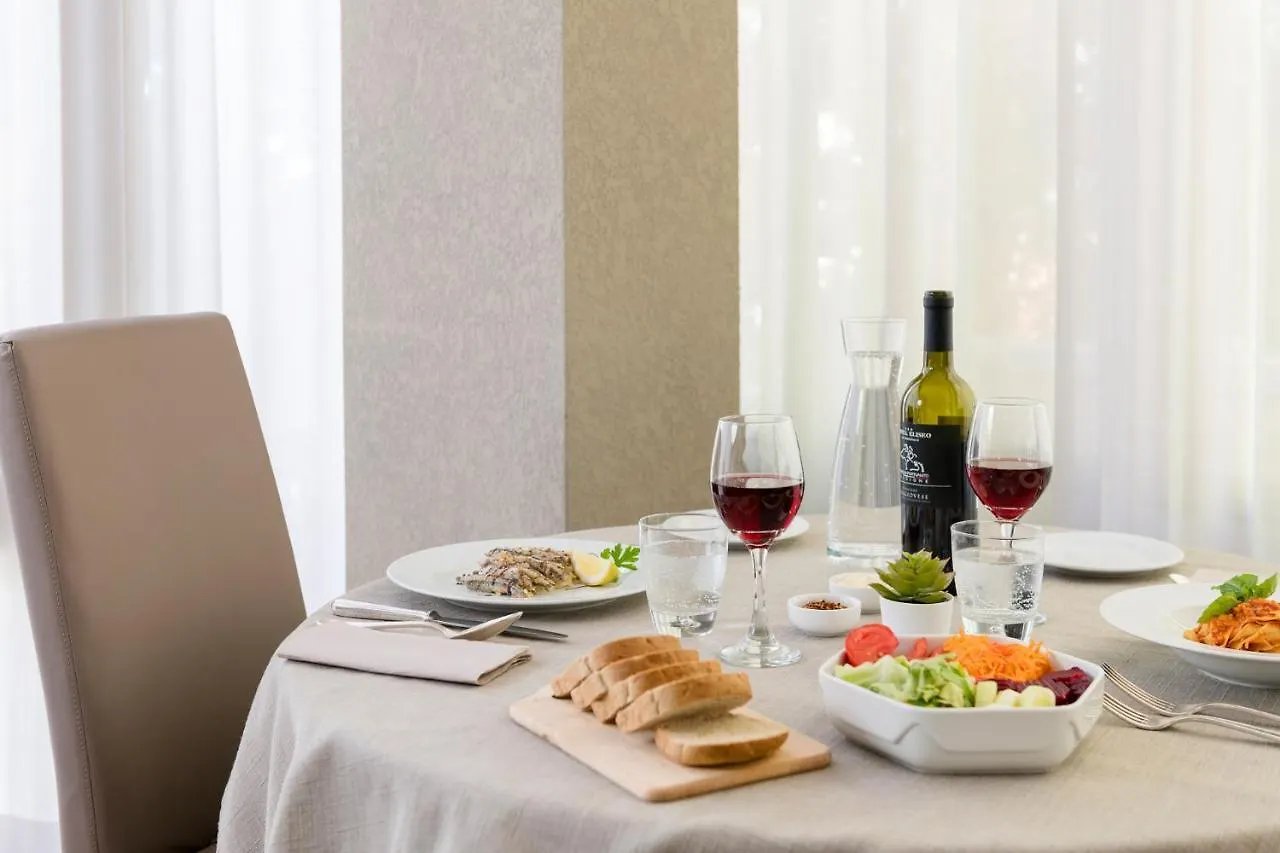 Hotel Eliseo ריצ'יונה איטליה